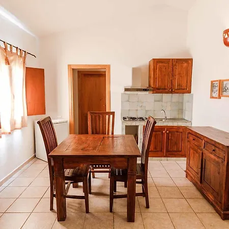 Apartmanhotel Mare Della Gallura Badesi