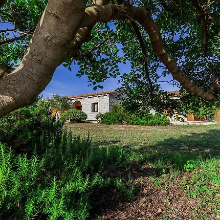 Mare Della Gallura Apartmanhotel Badesi